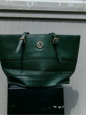 Green Leather Tote Bag with Gold Accent